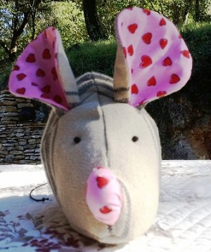 Doudou Mimi la Souris &eacute;cru coeur rose