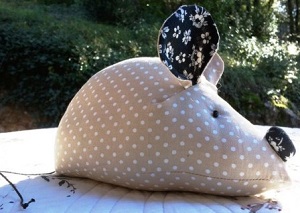 Doudou Mimi la souris &eacute;cru pois blancs